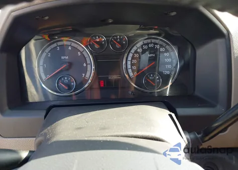 2010 Dodge Ram 1500 Slt/Sport/Trx z USA, uszkodzony, nr VIN 1D7RB1GP5AS120057